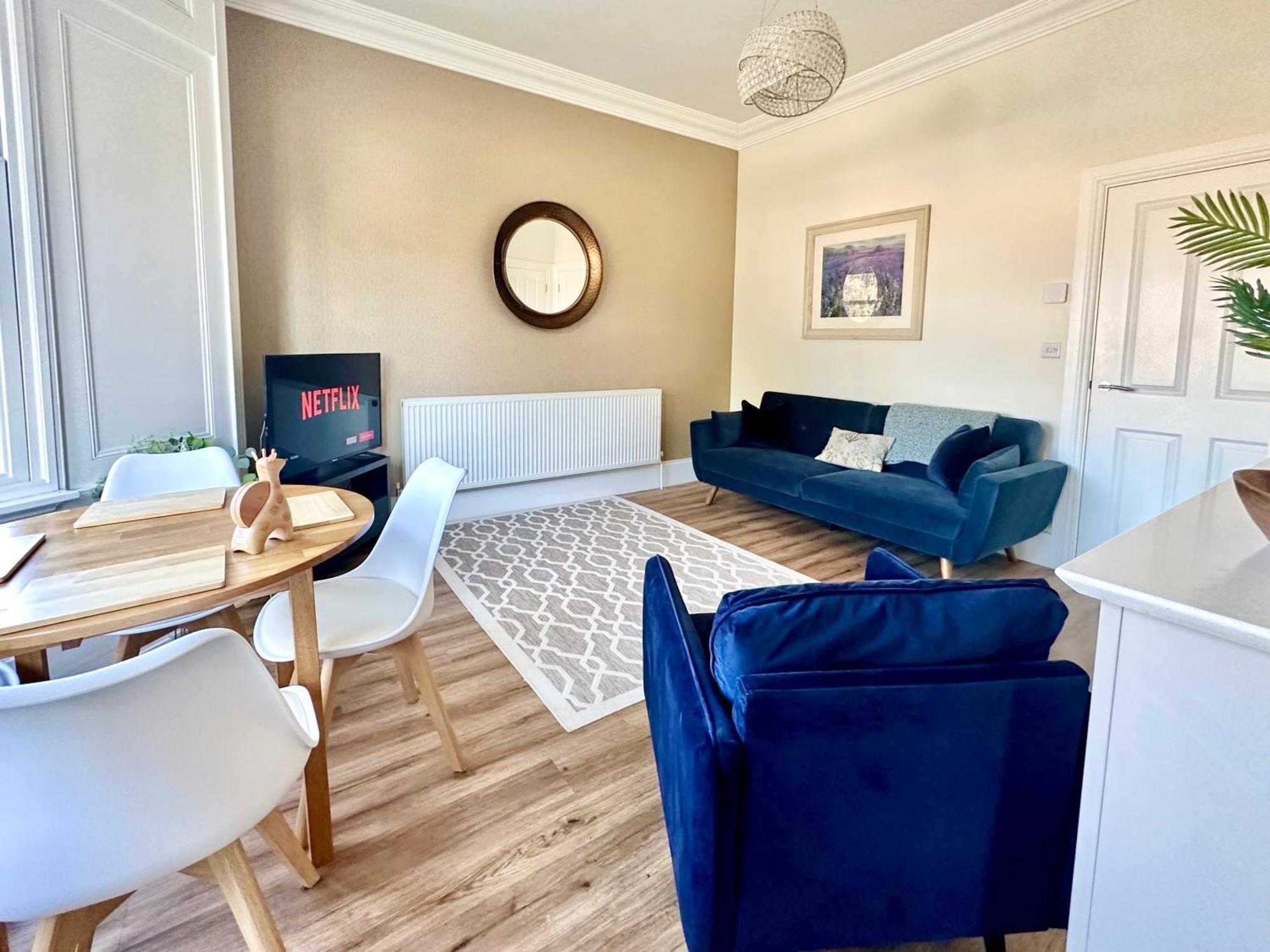 Clifford'S Reach At Bluebridge Court With Free Parking Lägenhet York Exteriör bild
