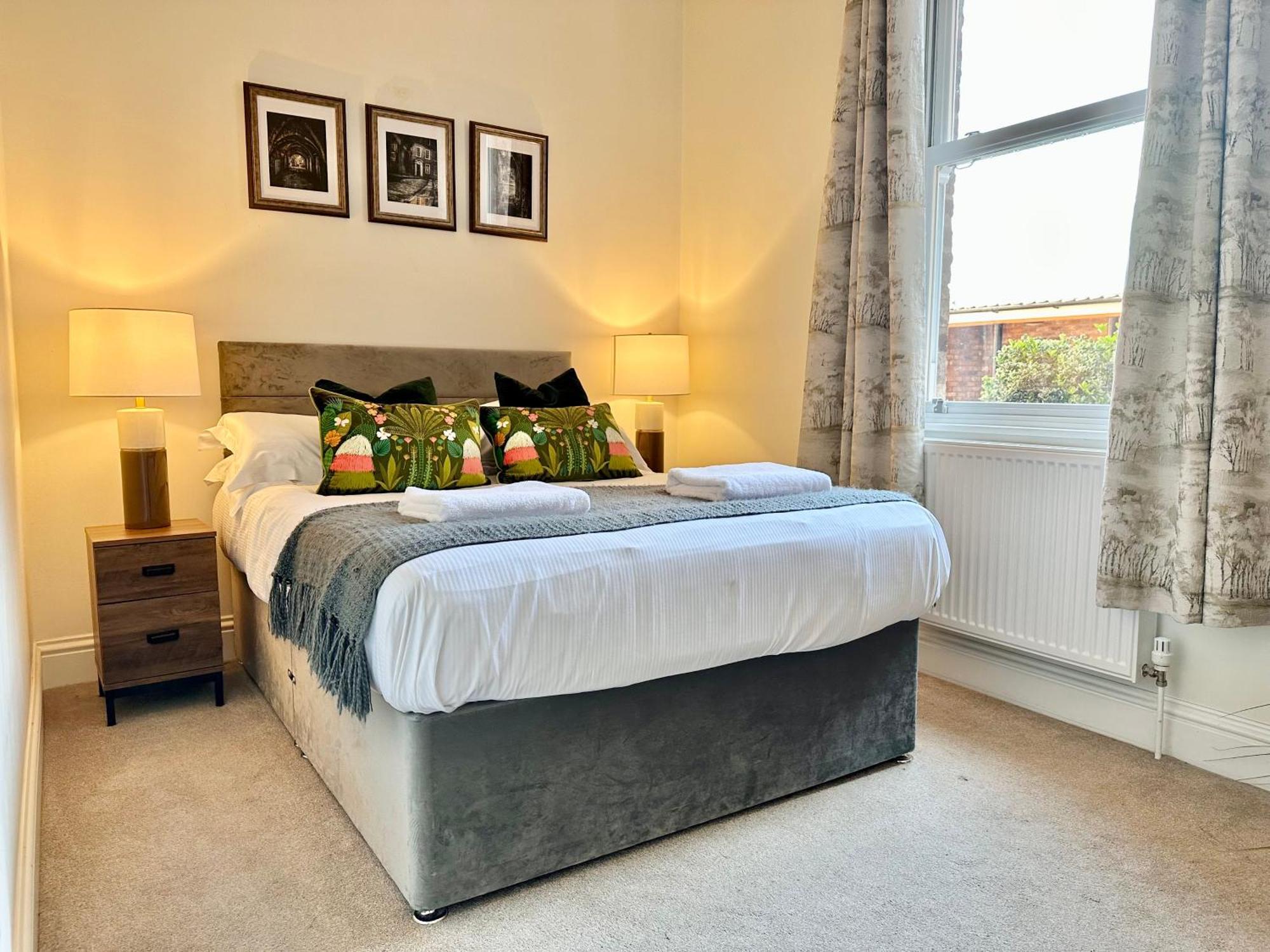 Clifford'S Reach At Bluebridge Court With Free Parking Lägenhet York Exteriör bild